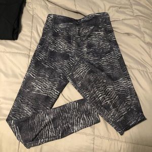 Champion Above Ankle Leggings, Like NEW